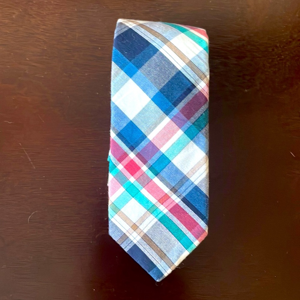 Original penguin tie with pocket sqaure